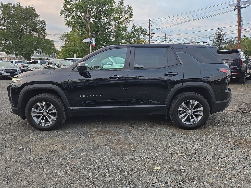 Used 2026 Chevrolet Equinox LT w/ Convenience Package II image 5
