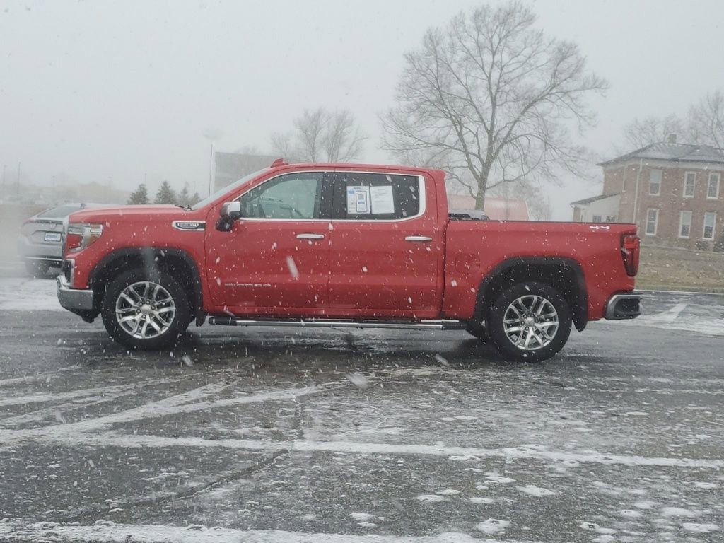 Used 2019 GMC Sierra 1500 SLT w/ SLT Premium Plus Package image 4