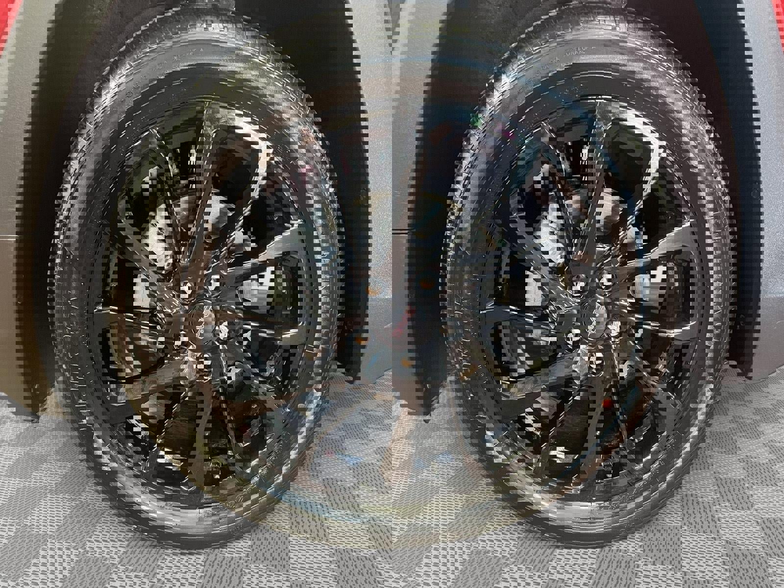 Used 2023 GMC Terrain SLE w/ Driver Convenience Package image 19