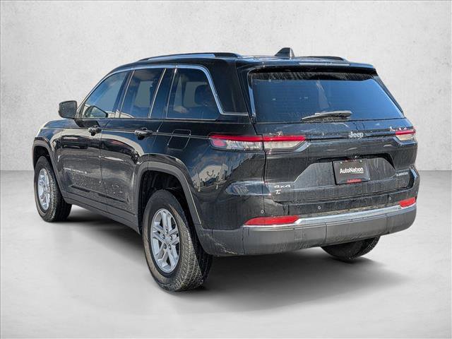 Used 2022 Jeep Grand Cherokee Laredo w/ Luxury Tech Group I image 6