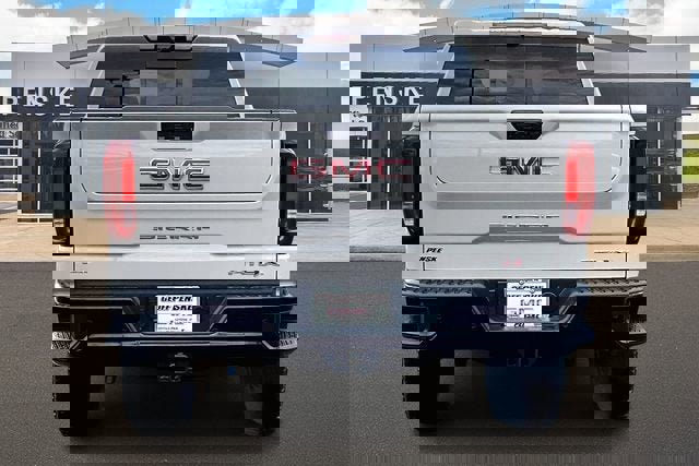 New 2026 GMC Sierra 1500 AT4X image 4