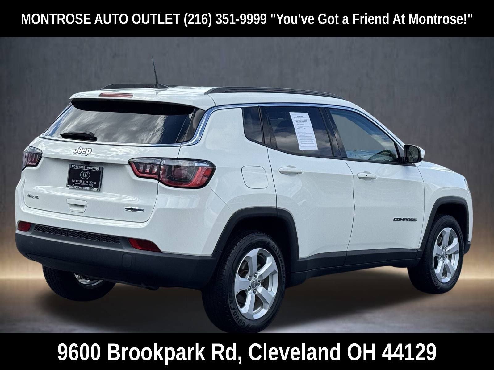 Used 2017 Jeep Compass Latitude w/ Popular Equipment Group image 7