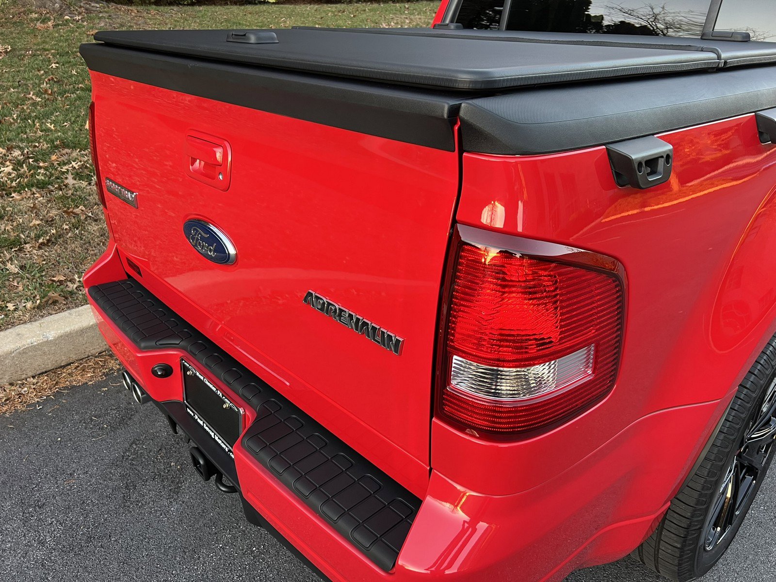 Used 2008 Ford Explorer Sport Trac Adrenalin image 65