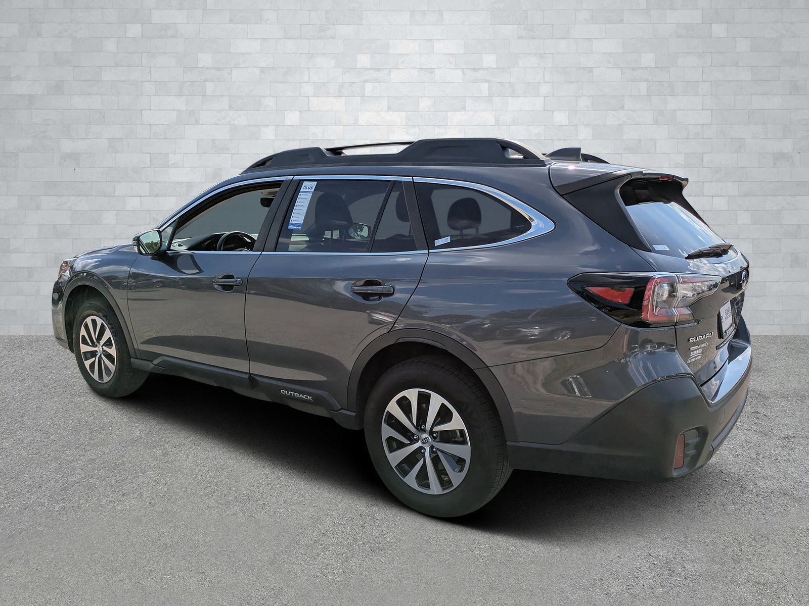Used 2022 Subaru Outback Premium image 7