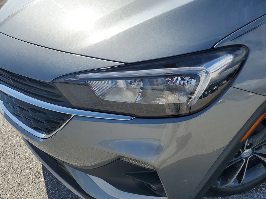 Used 2023 Buick Encore GX Select image 16