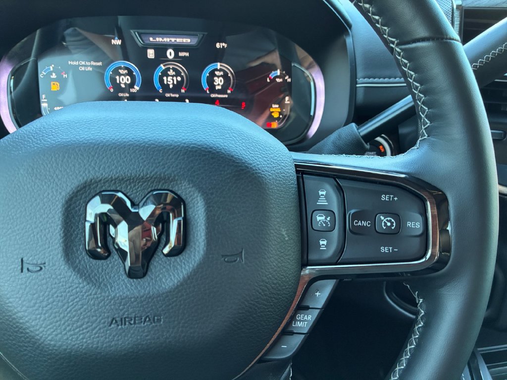 Used 2026 RAM 2500 Limited AWD/4WD image 12