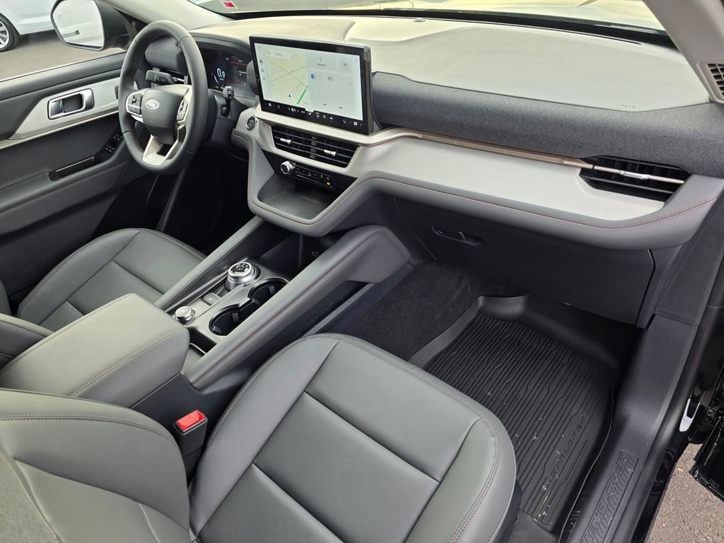 New 2026 Ford Explorer Active w/ Active Comfort Package AWD/4WD image 19