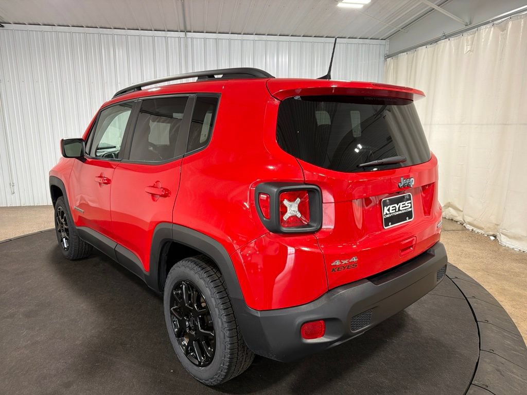 Used 2020 Jeep Renegade Latitude w/ Cold Weather Group AWD/4WD image 6