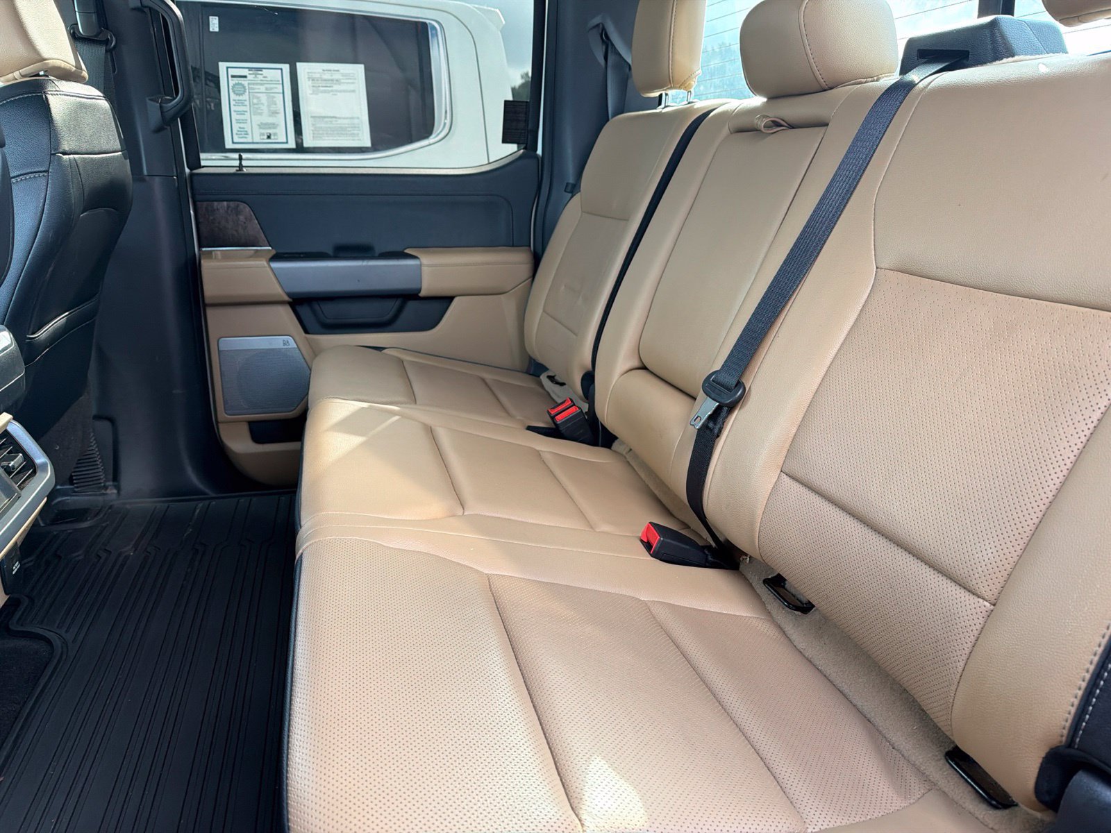 Used 2023 Ford F150 Lariat w/ FX4 Off-Road Package AWD/4WD image 11