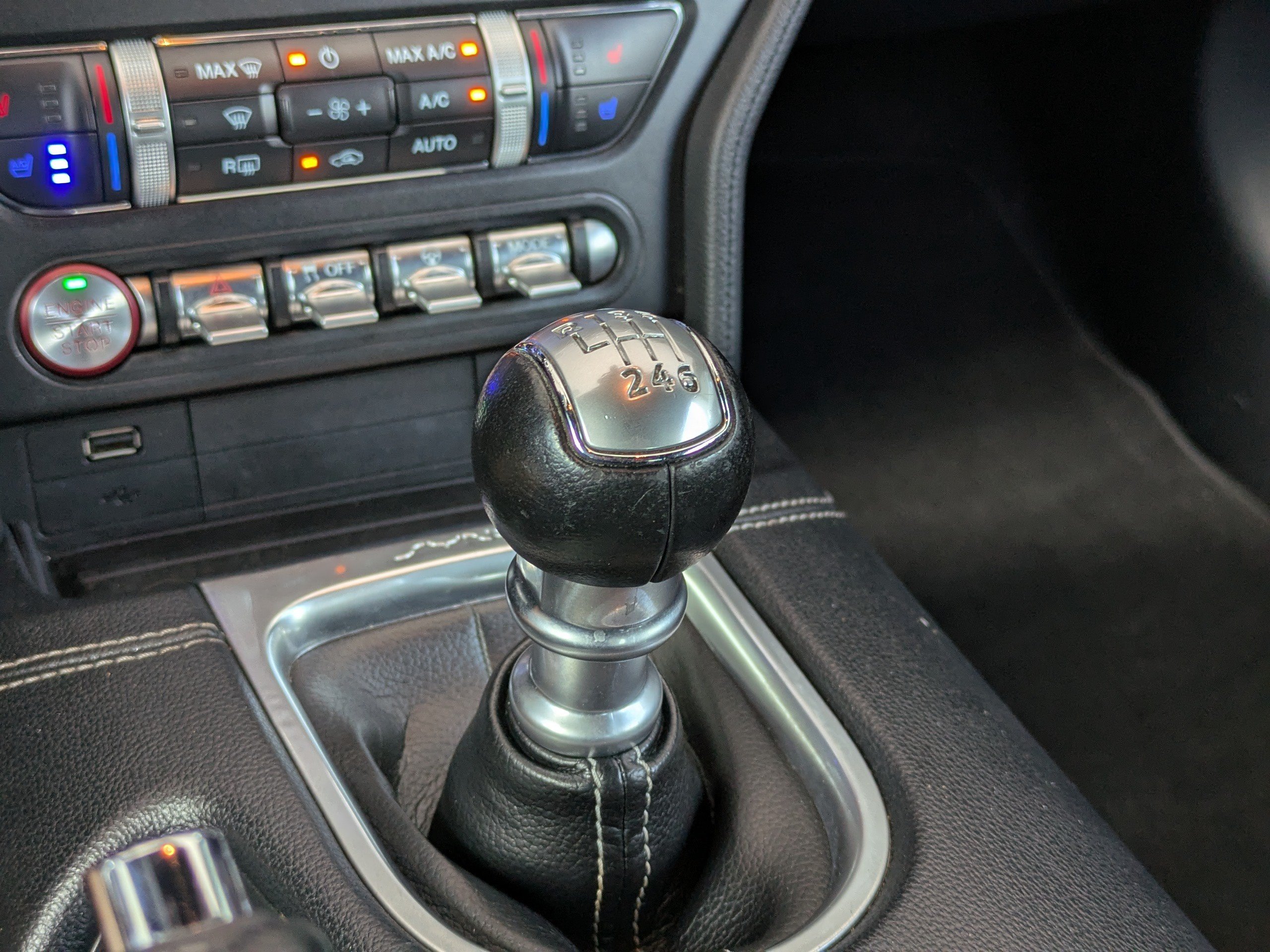 Used 2020 Ford Mustang Premium w/ Equipment Group 201A RWD image 21