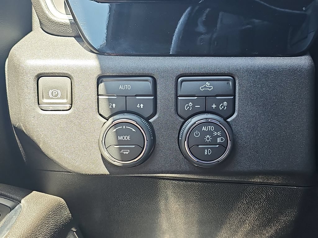 Used 2023 Chevrolet Silverado 1500 RST w/ True North Edition Plus AWD/4WD image 31