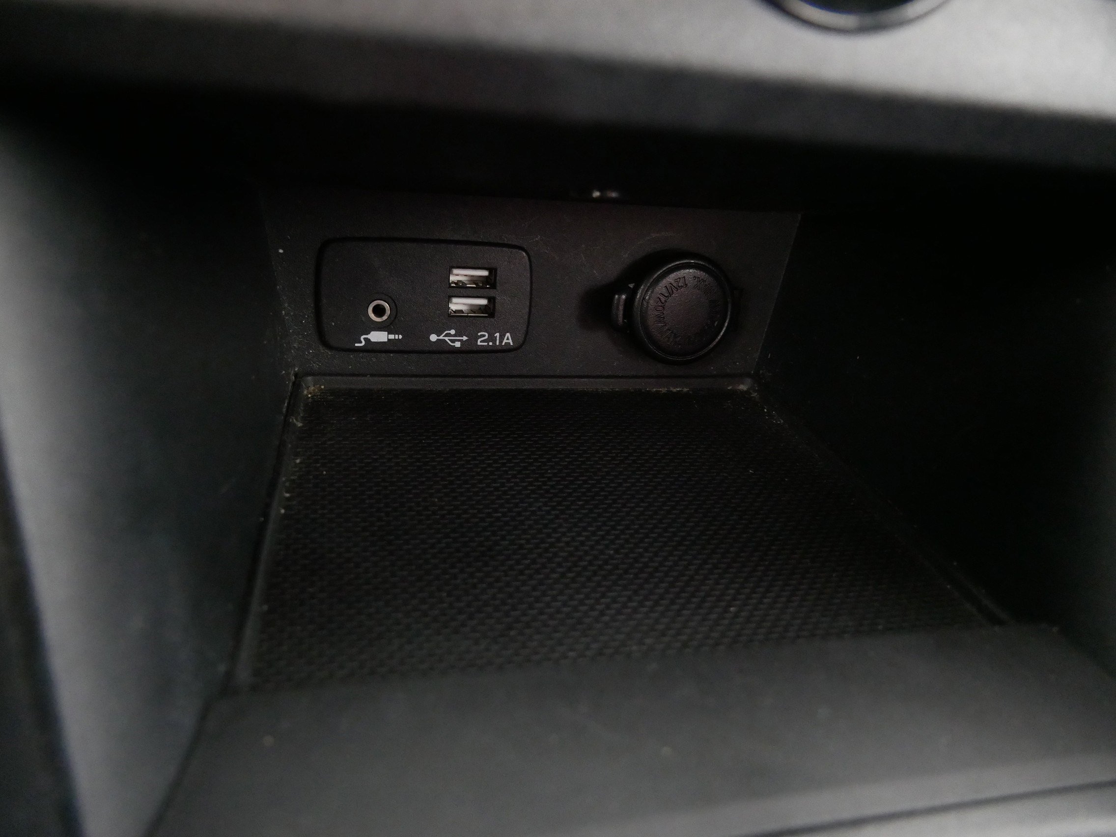 Used 2022 Subaru Impreza 2.0i Sport image 32