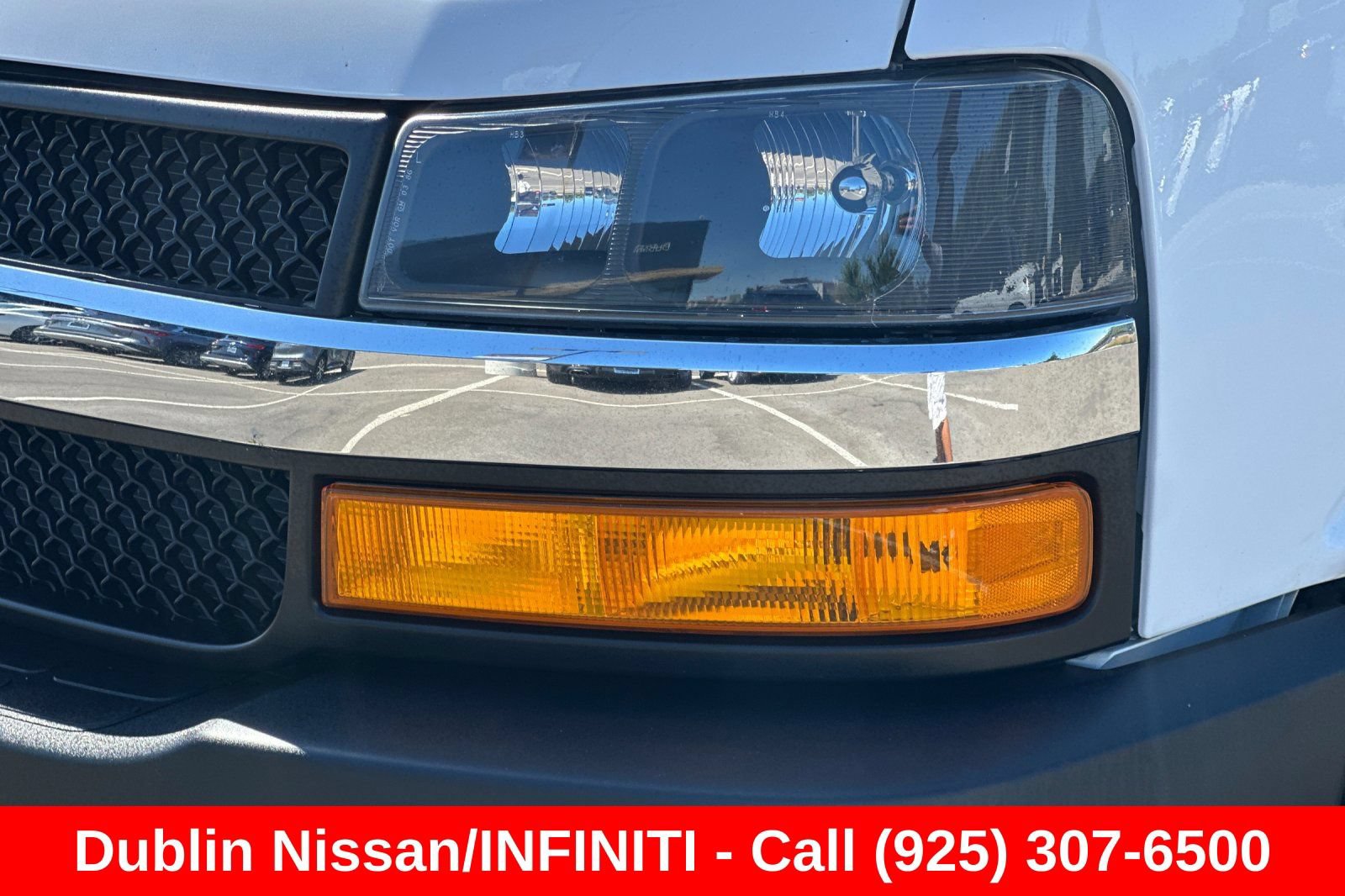 Used 2025 Chevrolet Express 2500 w/ Driver Convenience Package RWD image 45
