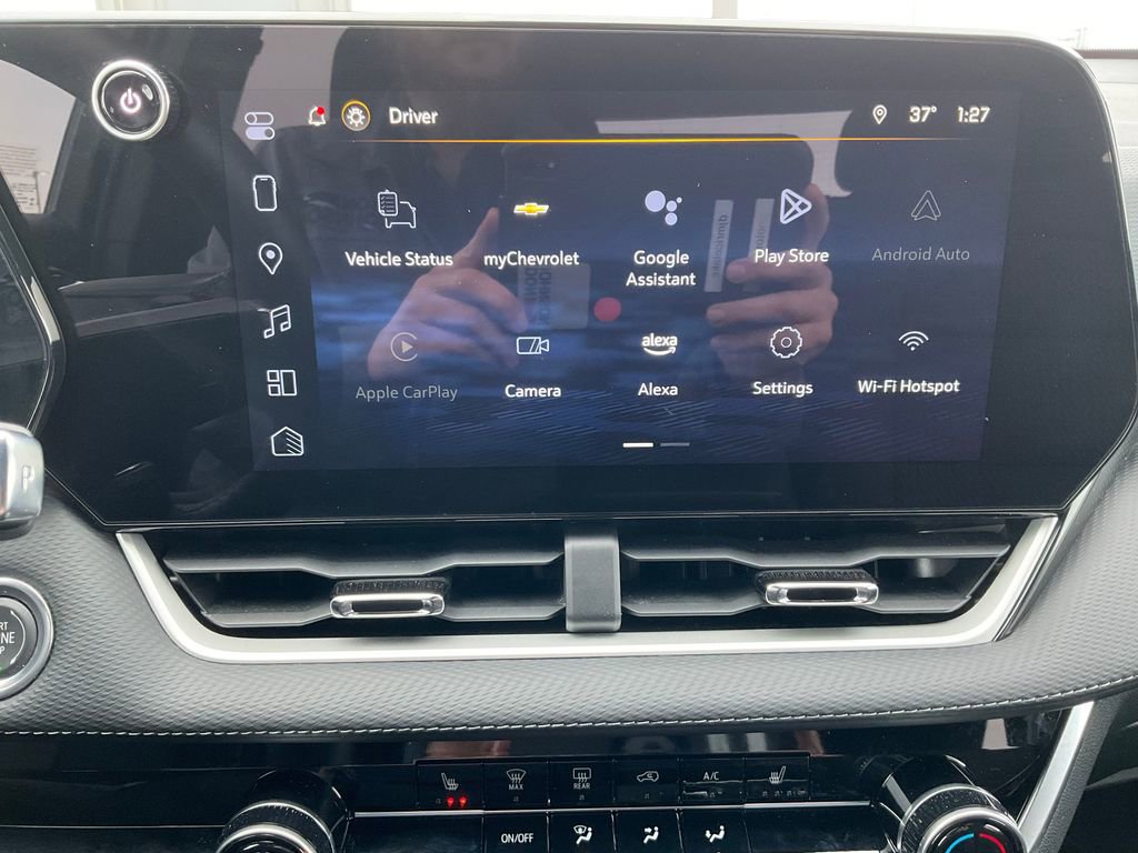 Used 2025 Chevrolet Equinox LT image 12