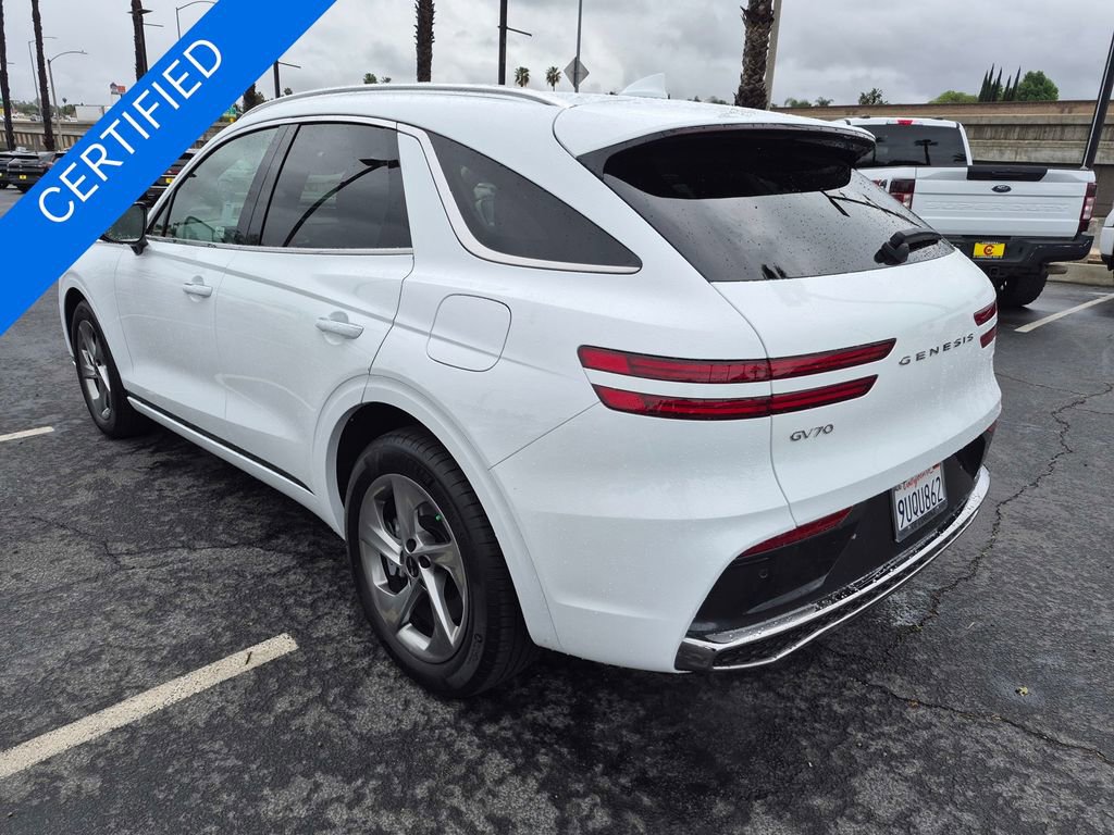 Used 2026 Genesis GV70 2.5T Select image 5