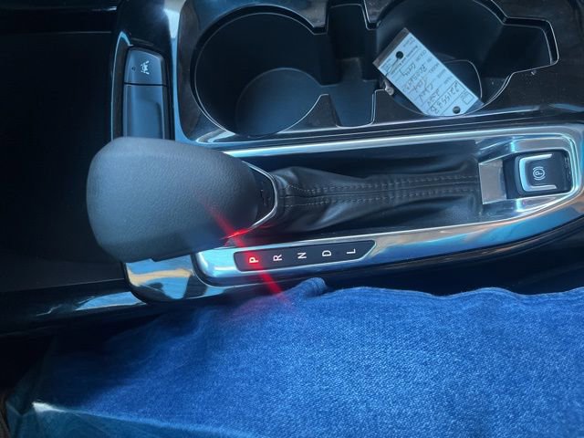 Used 2024 Chevrolet Trax LT w/ Driver Confidence Package image 16