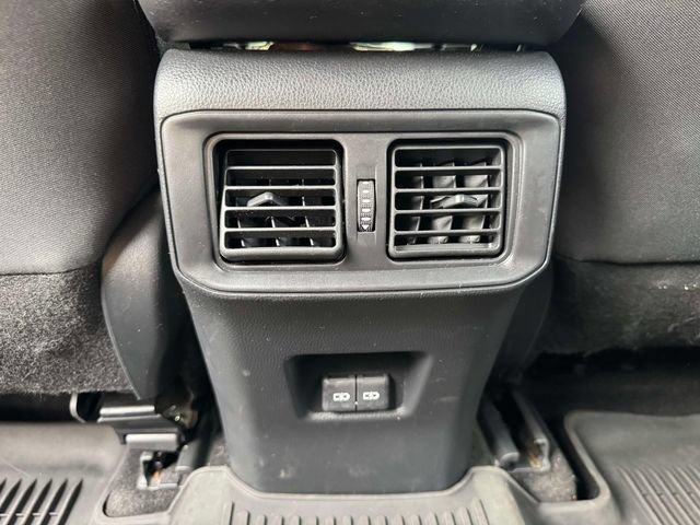 Used 2023 Toyota RAV4 SE w/ Weather & Moonroof Package AWD/4WD image 17
