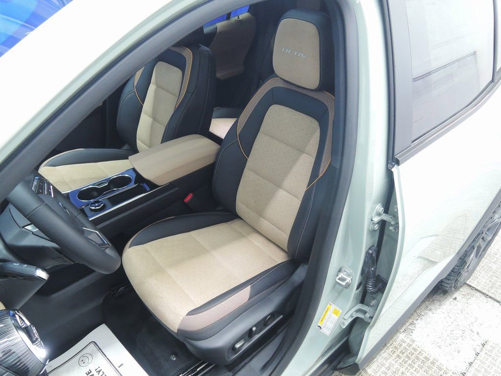 New 2026 Chevrolet Equinox ACTIV w/ Safety and Technology Package AWD/4WD image 6