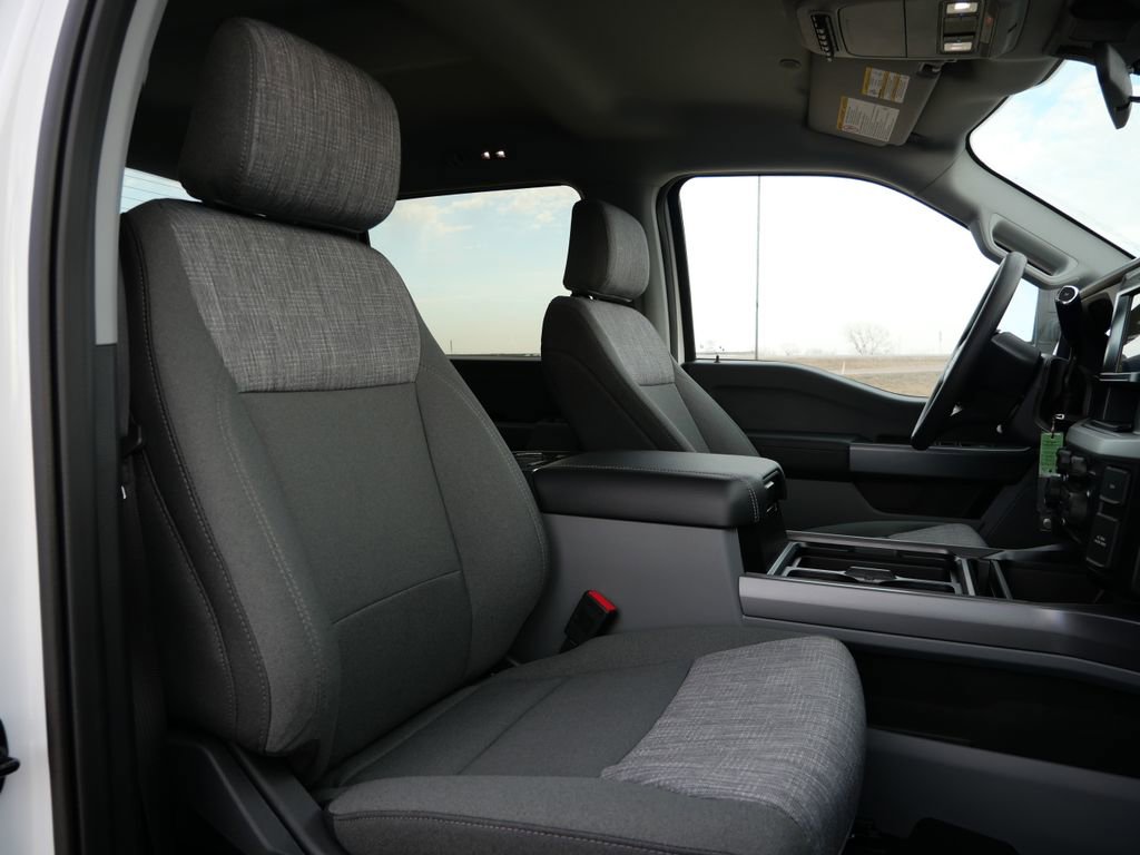 New 2026 Ford F350 XLT w/ Tremor Off-Road Package image 21