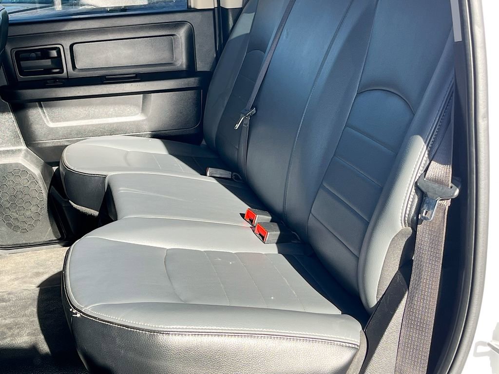 Used 2021 RAM 1500 Tradesman w/ Chrome Appearance Group AWD/4WD image 22