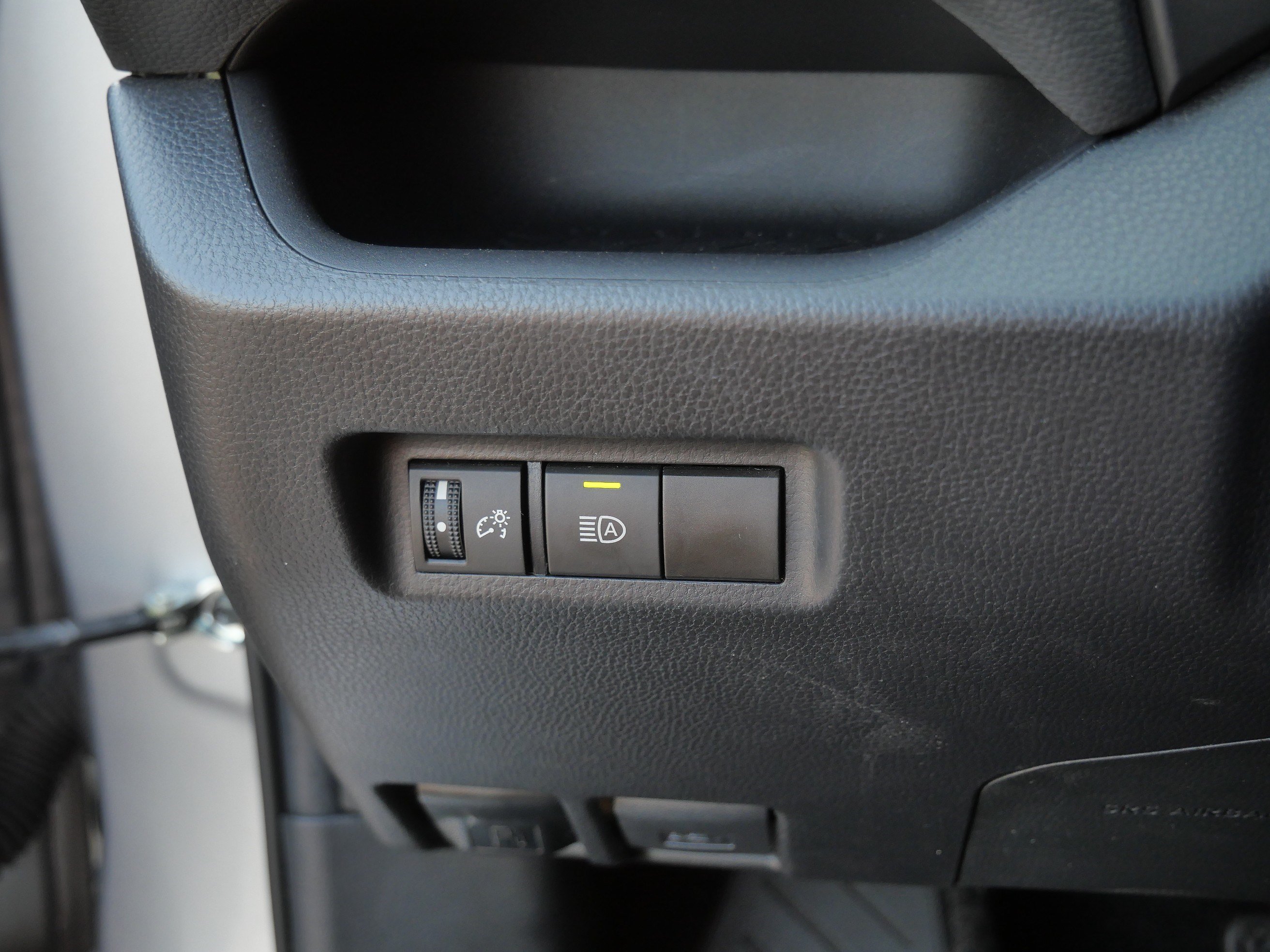 Certified 2024 Toyota RAV4 XLE FWD image 26