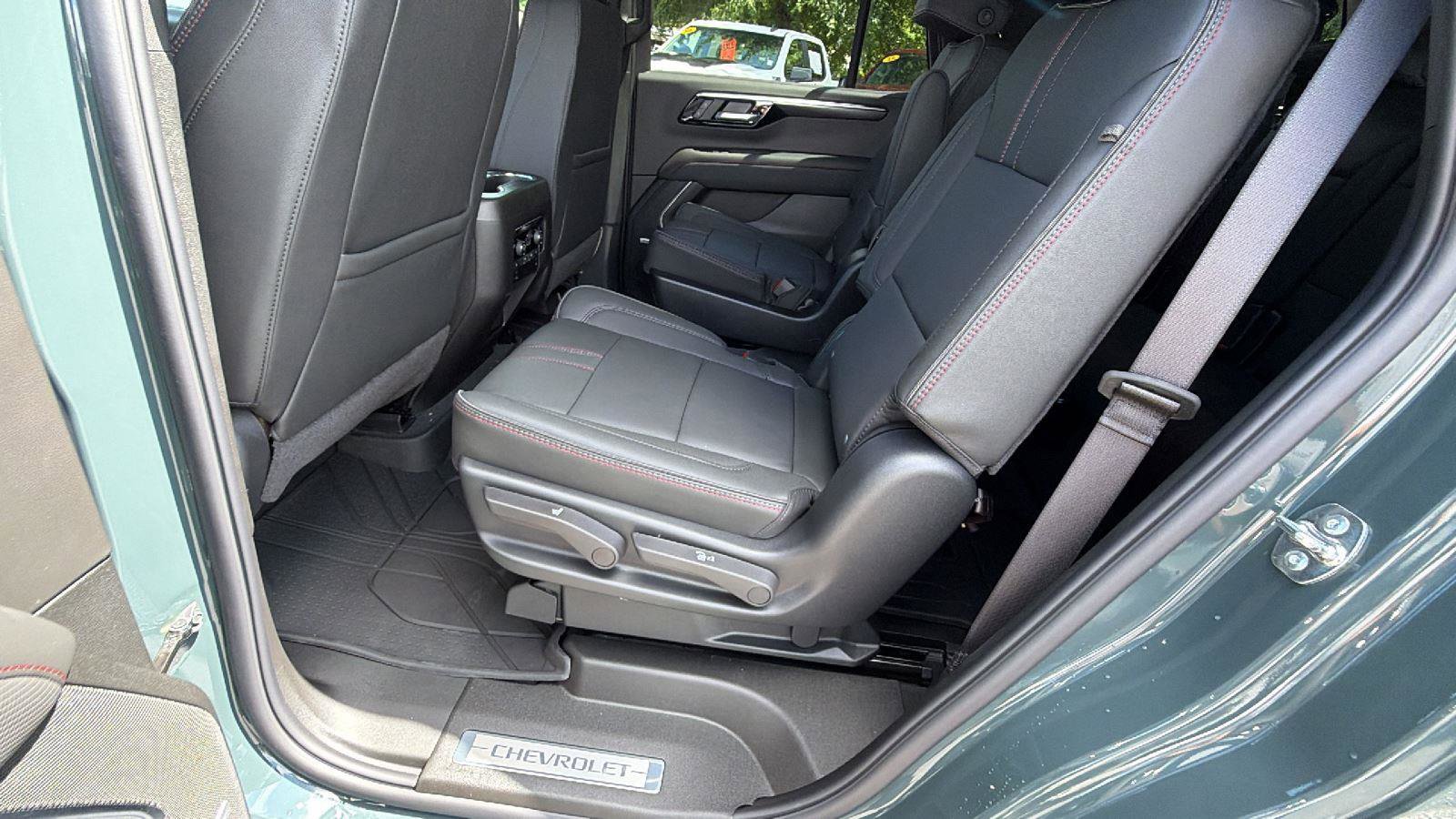 New 2026 Chevrolet Tahoe RST w/ Comfort Package AWD/4WD image 17