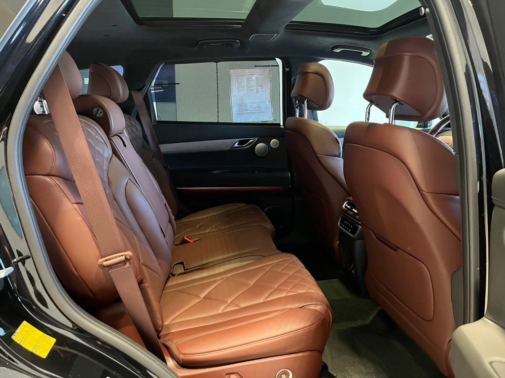 Used 2025 Genesis GV80 3.5T Prestige AWD/4WD image 24