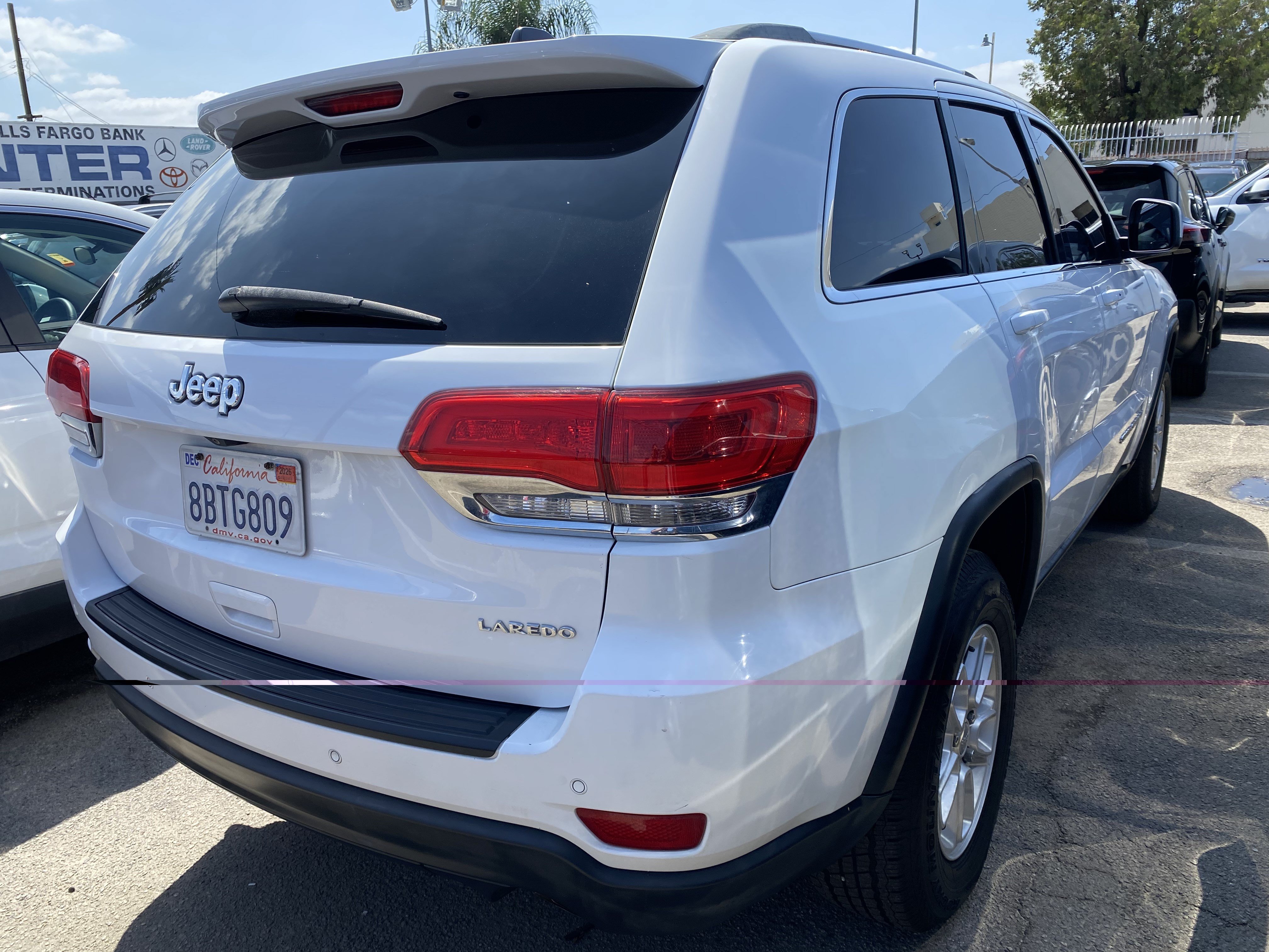 Used 2018 Jeep Grand Cherokee Laredo RWD image 11