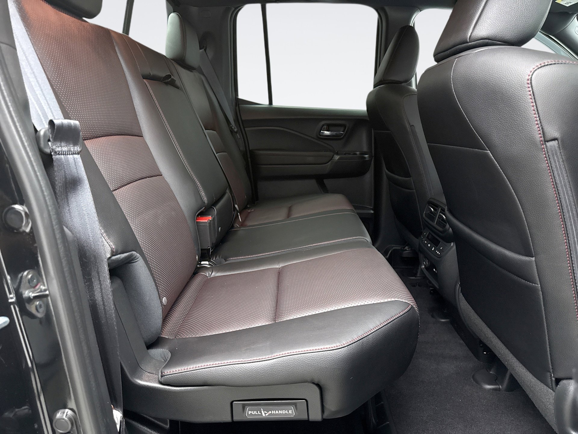 Used 2025 Honda Ridgeline Black Edition image 21