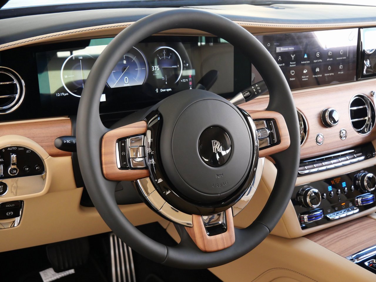 New 2025 Rolls-Royce Ghost image 17