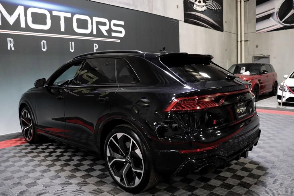 Used 2021 Audi RS Q8 w/ Black Optic Package AWD/4WD image 4