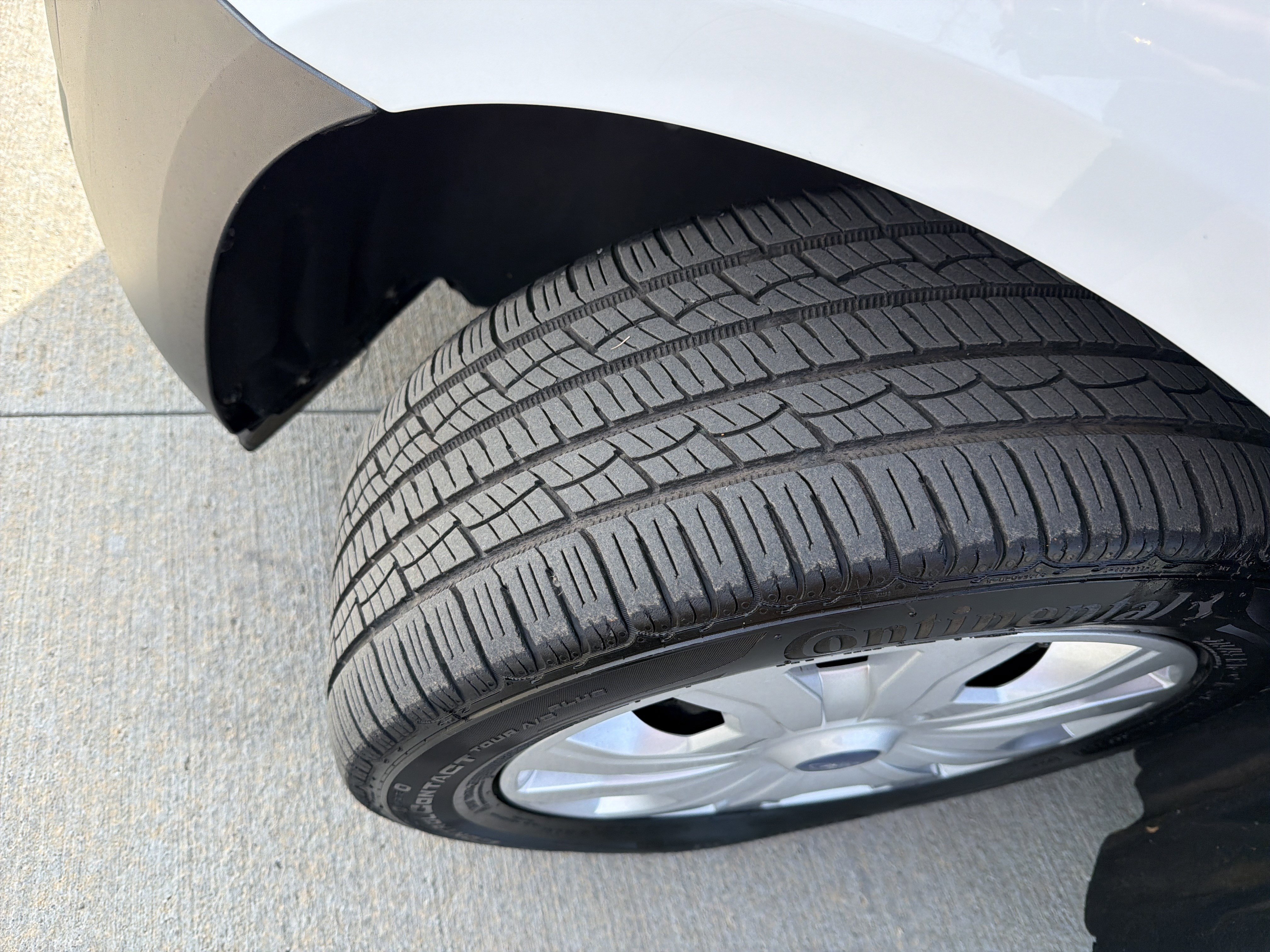 Used 2020 Ford Transit Connect XL image 12