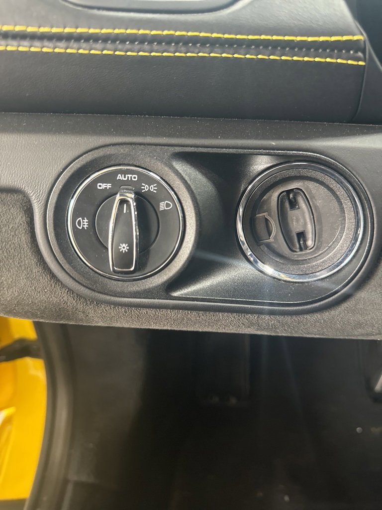 Used 2022 Porsche 718 Cayman GT4 image 18