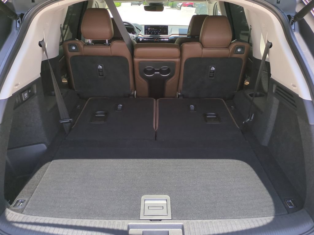 Certified 2025 Acura MDX FWD w/ Technology Package image 13