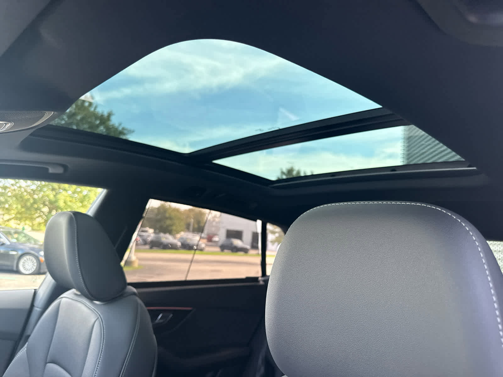 New 2026 Audi Q8 Premium Plus image 17