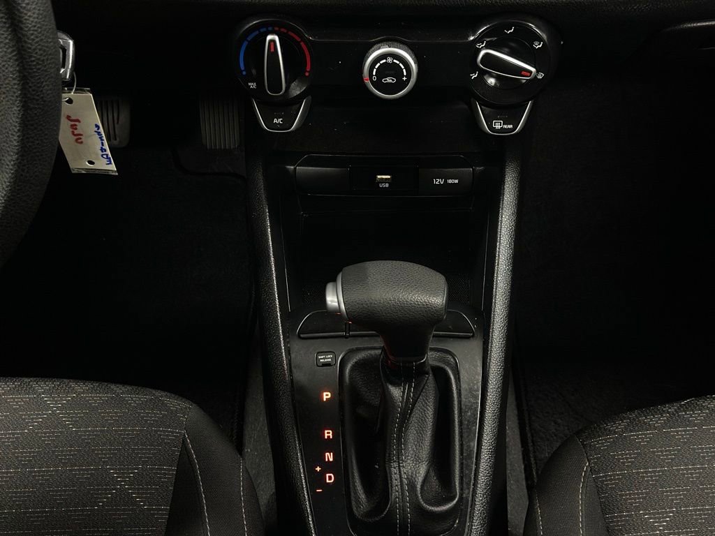 Used 2022 Kia Rio S image 17