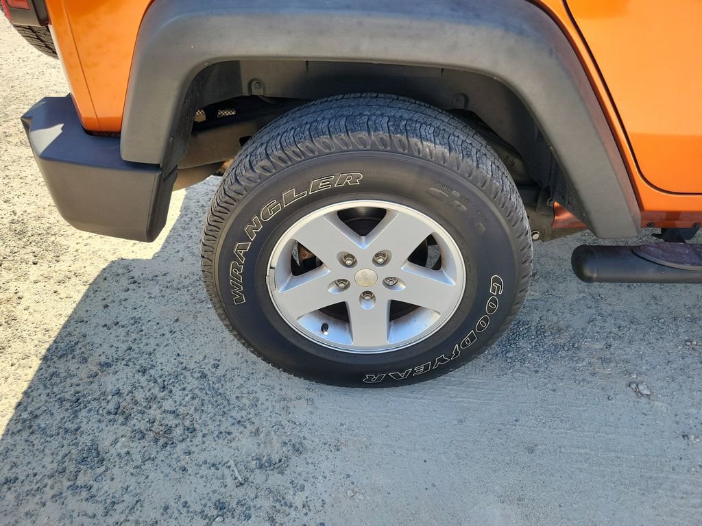 Used 2011 Jeep Wrangler Unlimited Sport AWD/4WD image 8