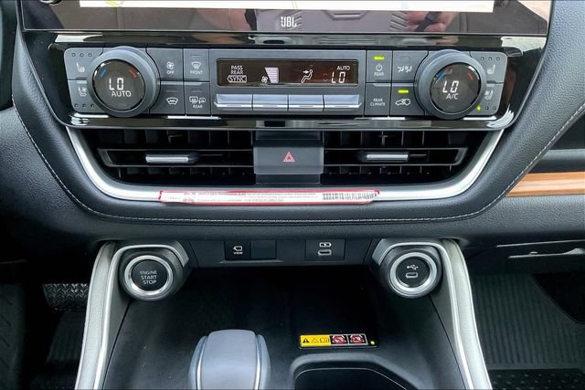 Used 2026 Toyota Grand Highlander FWD image 17