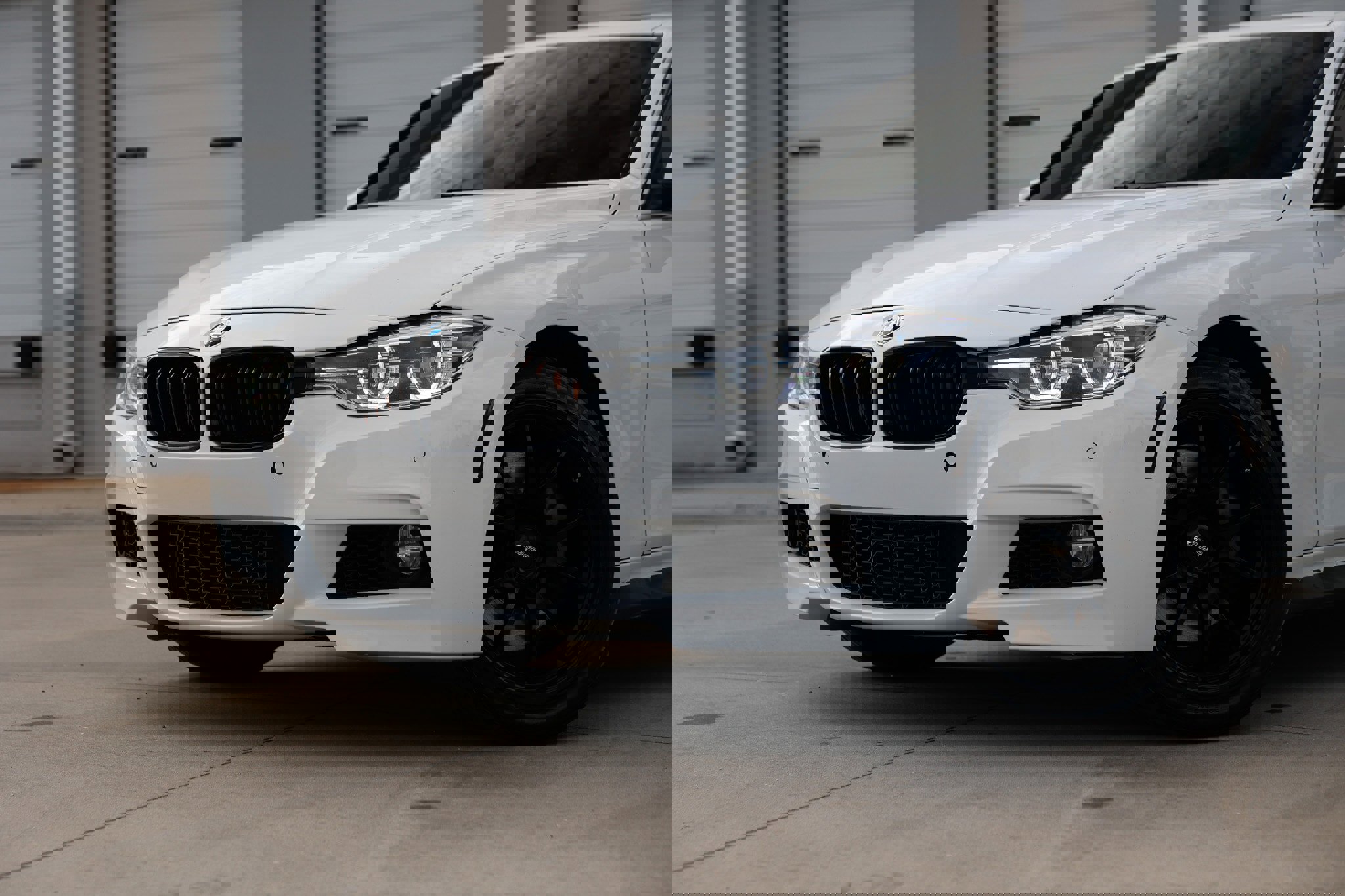 Used 2017 BMW 340i xDrive Sedan image 30