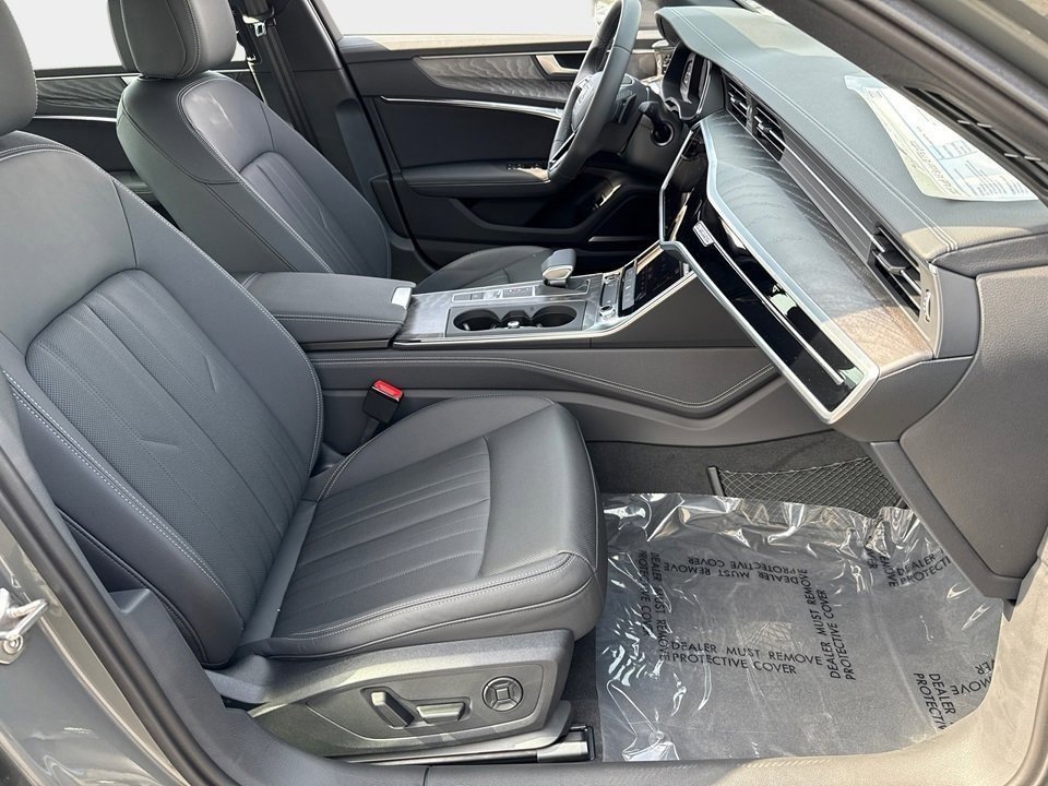 New 2025 Audi A6 Premium Plus image 10