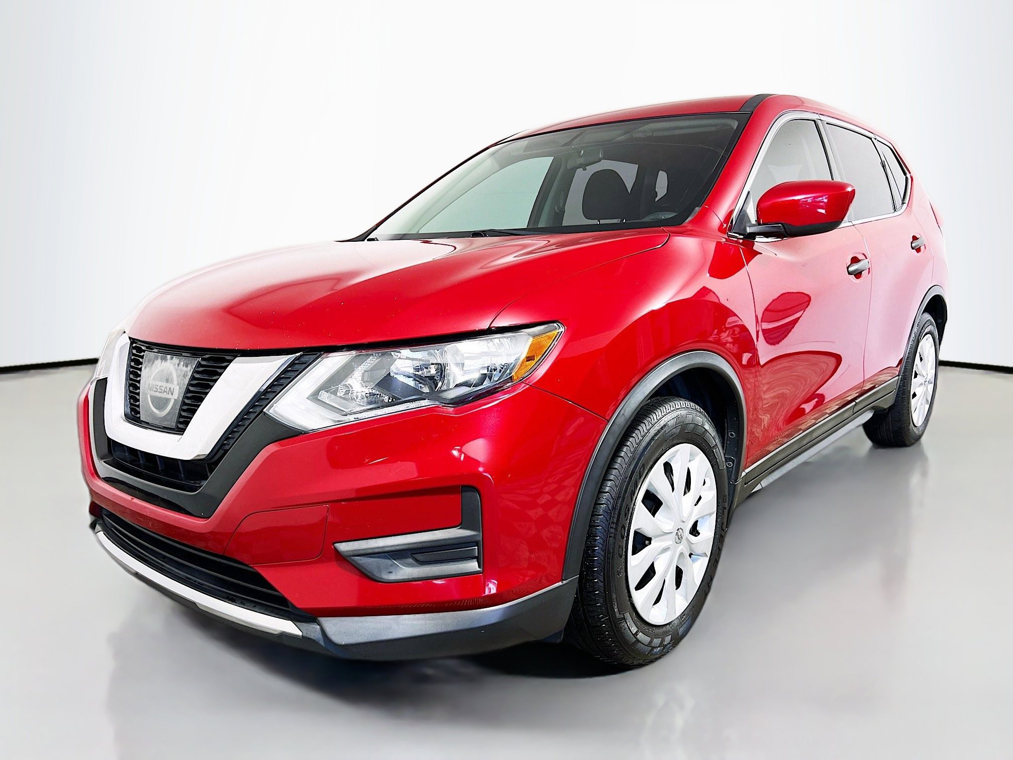 Used 2017 Nissan Rogue S image 10