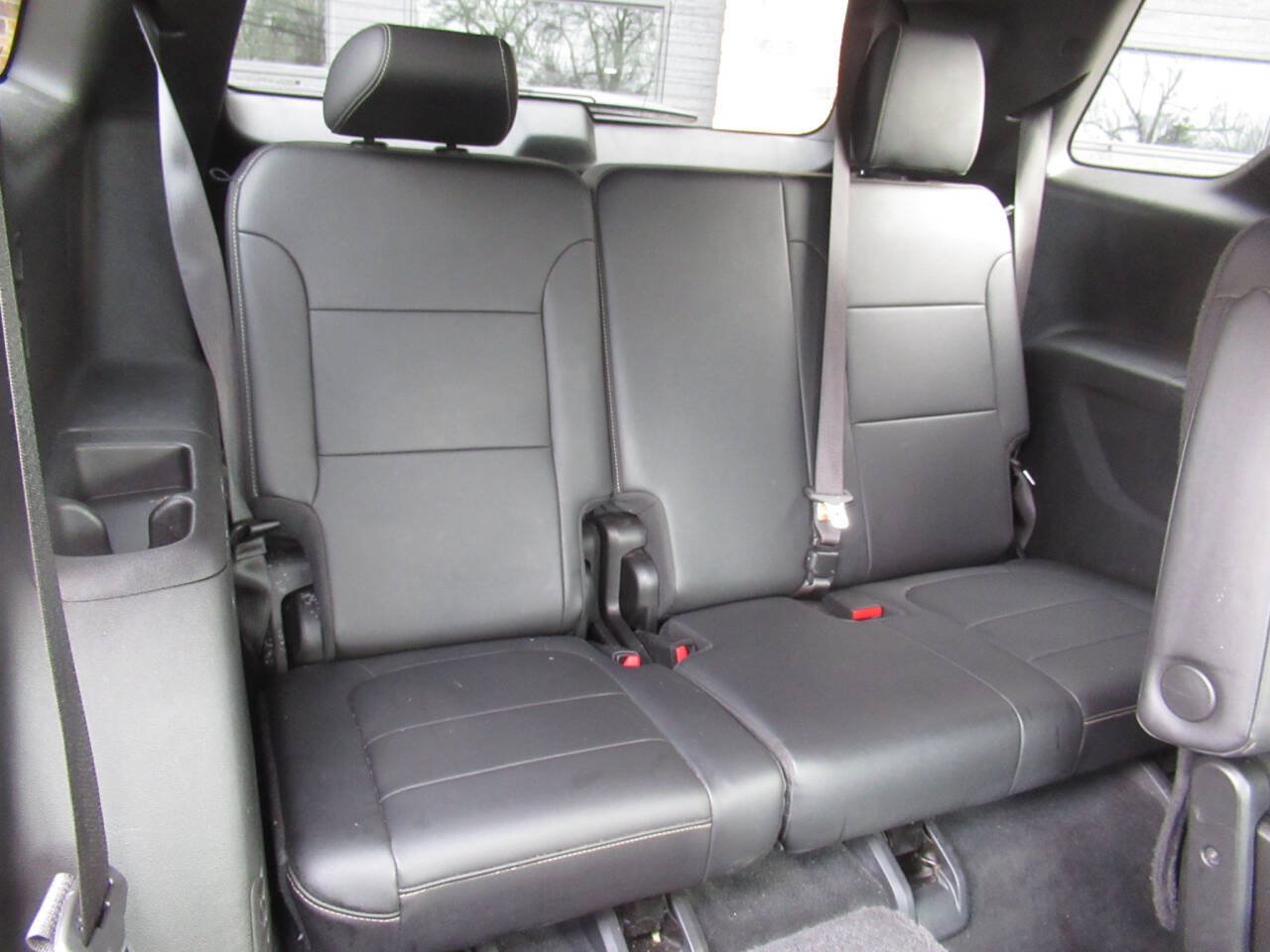 Used 2023 Chevrolet Traverse LT w/ LPO, Floor Liner Package AWD/4WD image 9