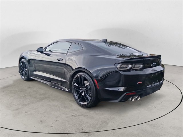 Used 2024 Chevrolet Camaro LT w/ RS Package image 3