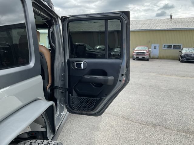 Used 2020 Jeep Wrangler Unlimited Rubicon AWD/4WD image 40
