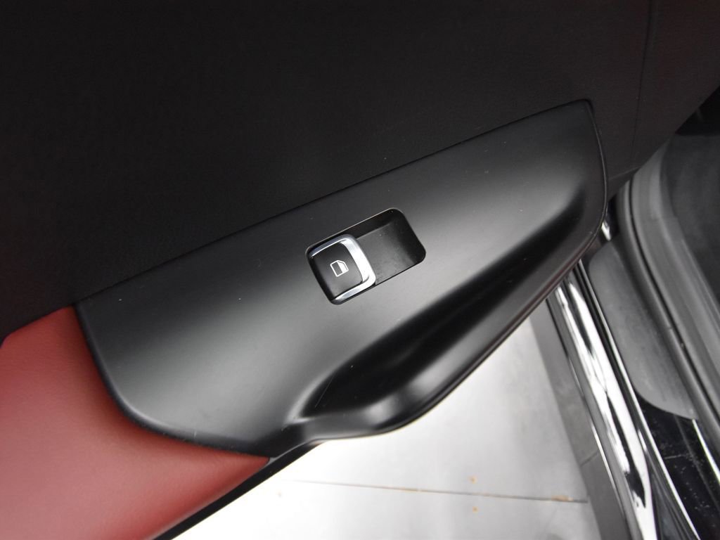 Used 2024 Kia K5 GT-Line image 10