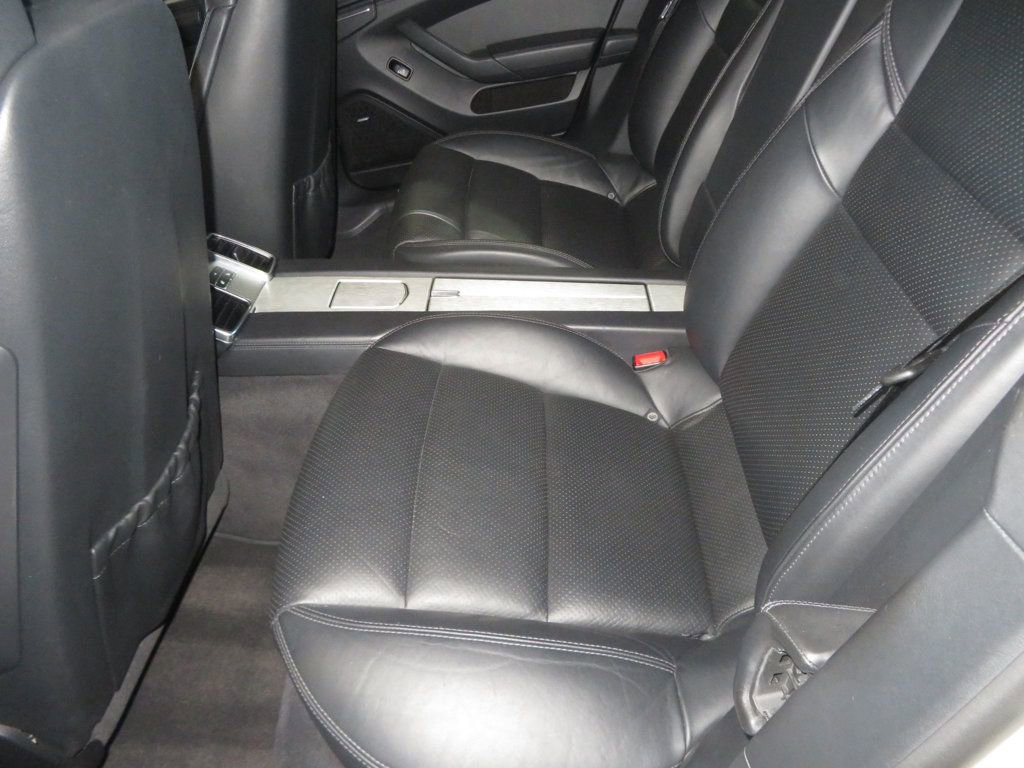 Used 2010 Porsche Panamera Turbo image 25