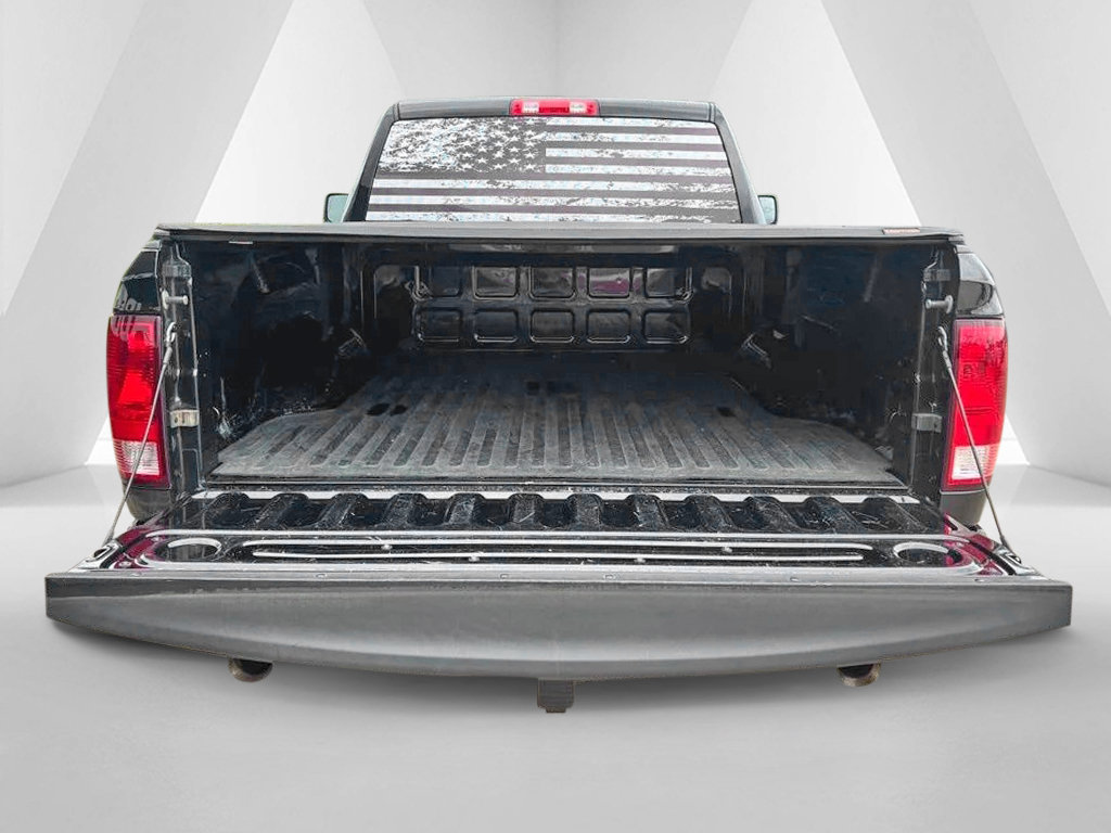 Used 2015 RAM 1500 Express RWD image 23