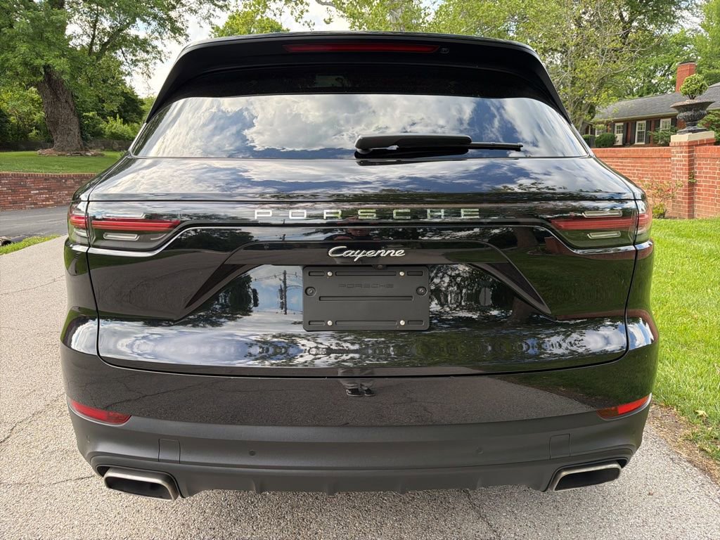 Used 2020 Porsche Cayenne AWD/4WD image 6