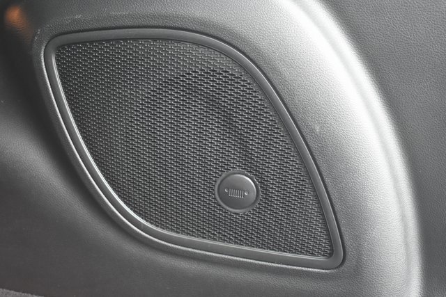 Used 2022 Jeep Compass Limited w/ Sun and Sound Group image 42