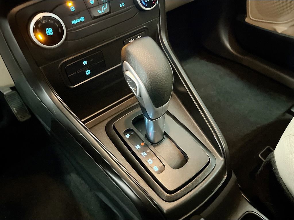 Used 2022 Ford EcoSport S image 16